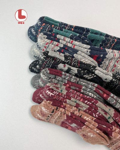 جوراب زنانه پشمی زیر زانو COCO & HANA طرح گوزن