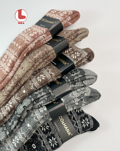 جوراب زنانه پشمی زیر زانو COCO & HANA طرح سنتی