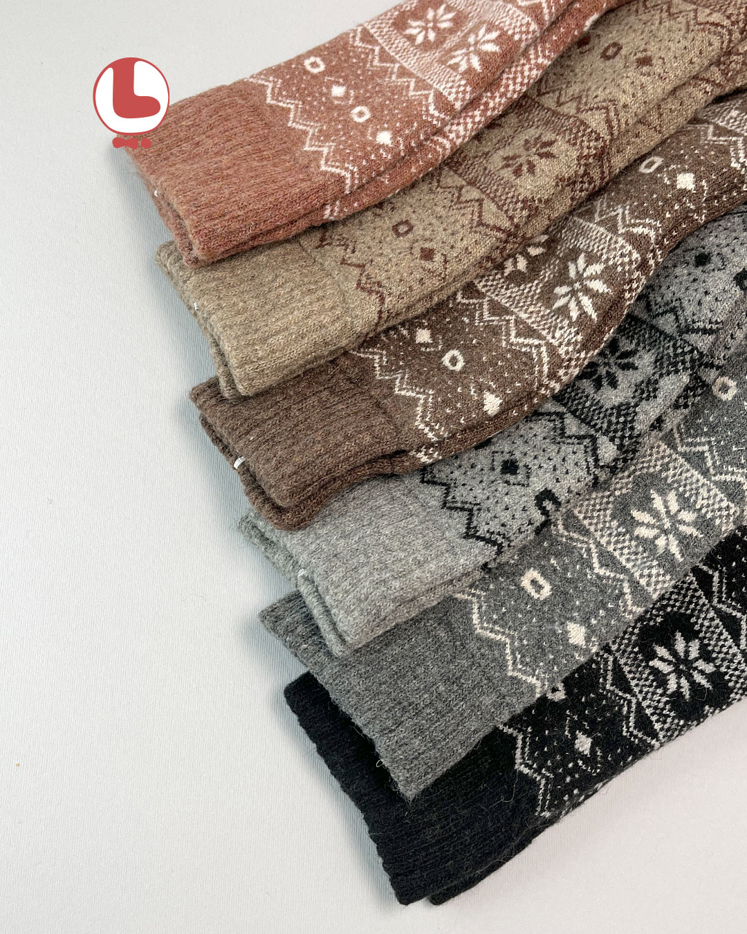 جوراب زنانه پشمی زیر زانو COCO & HANA طرح سنتی