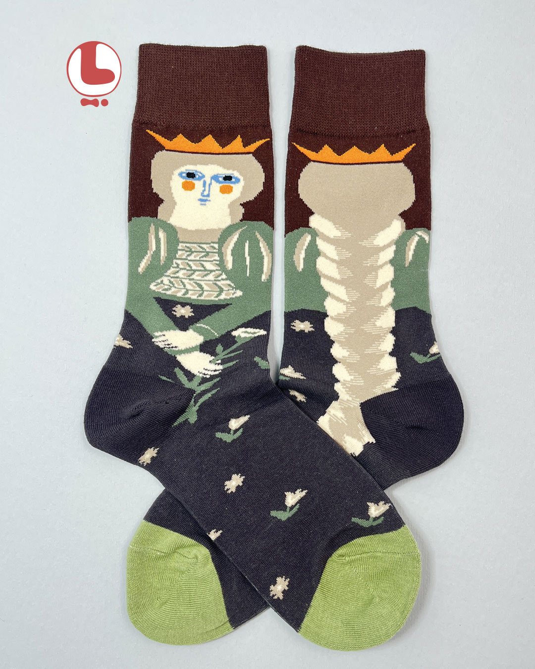 جوراب زنانه moxiao ماکسیو طرح ملکه با موهای بافته Queen with braided hair